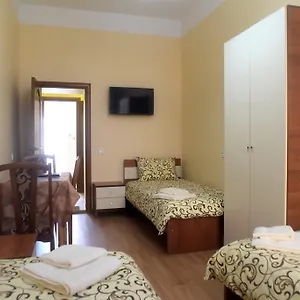 On Voloshyna Apartament